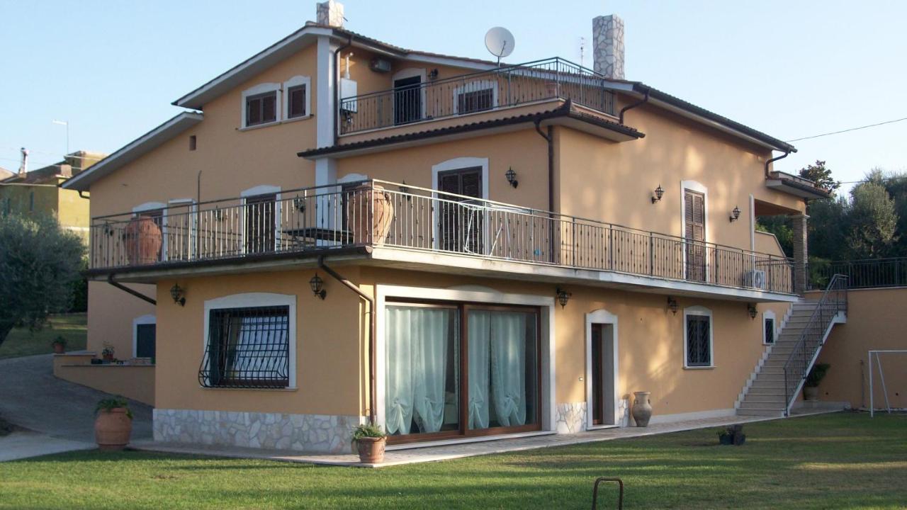 Il Giardino Degli Ulivi Bed & Breakfast Canneto  Екстериор снимка